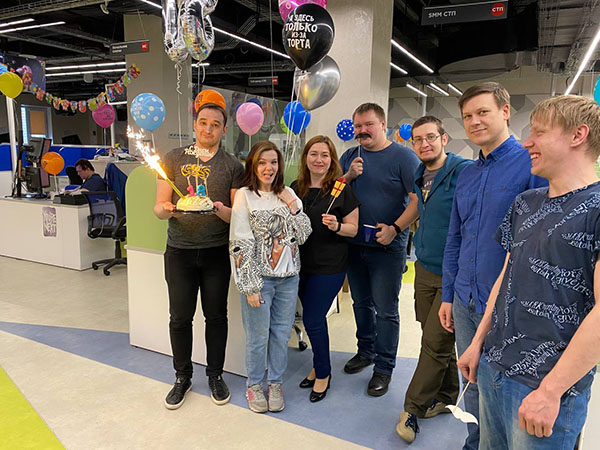 Служба технической поддержки Интерсвязи празднует совершеннолетие 