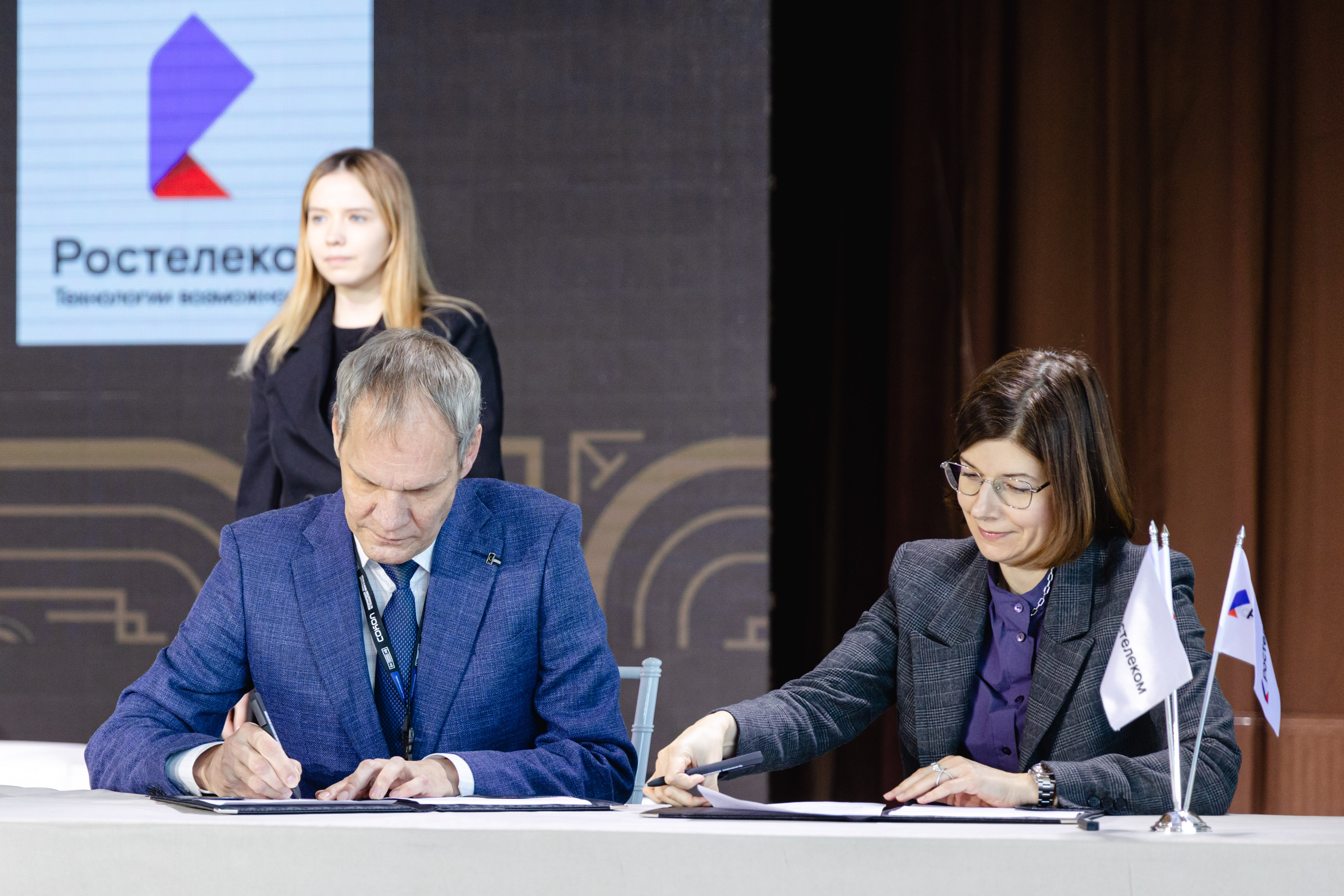  «Интерсвязь» и «Ростелеком» заключили соглашение о совместных проектах в сфере домофонии в Челябинской области